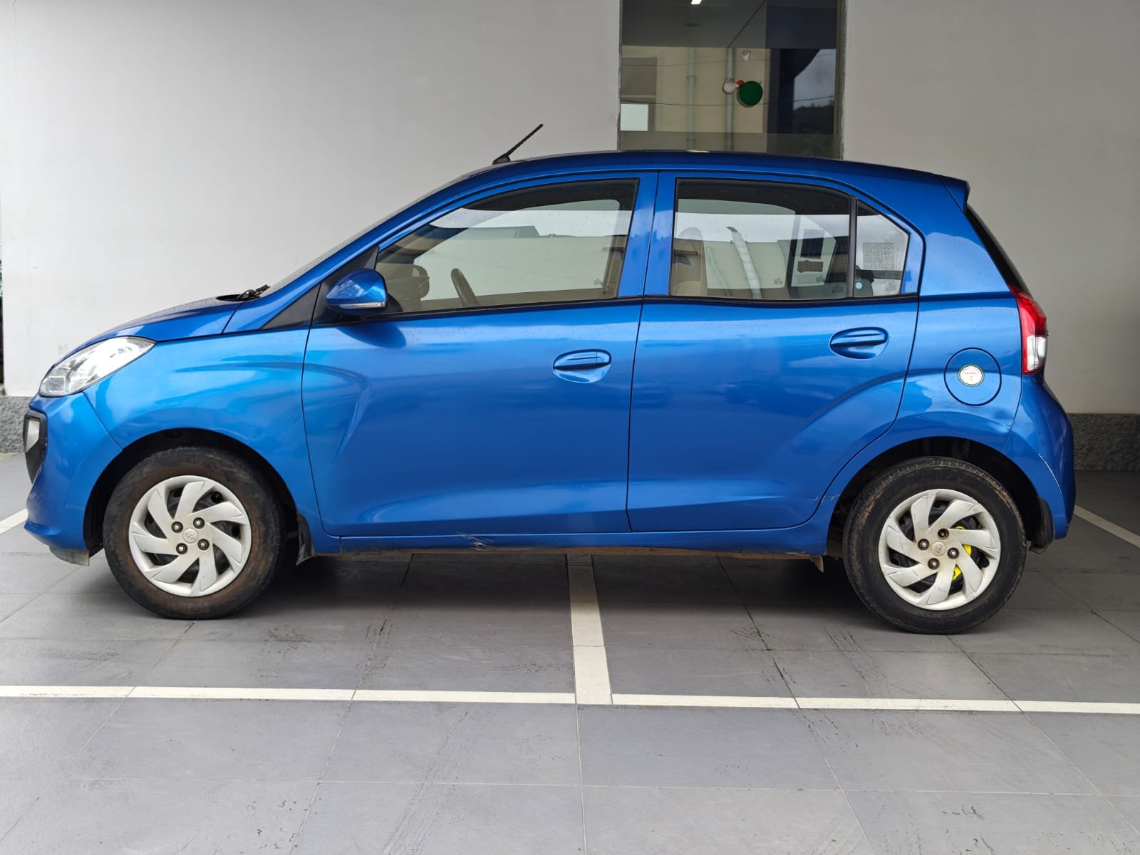 HYUNDAI SANTRO ASTA